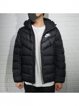 Куртка пуховая спортивная мужская с капюшоном Nike 194493948014