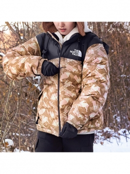 Пуховка повседневная унисекс The North Face T05091884357