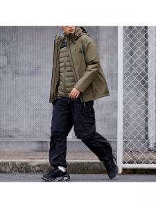 Куртка утепленная унисекс повседневная Adidas Strata