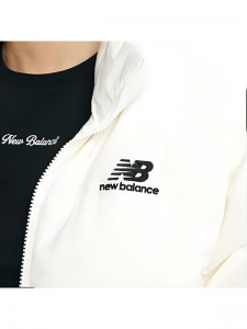 Пуховик универсальный белый New Balance