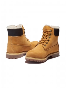 Timberland Women's 6 Inch Premium Boot 'Wheat Shearling'A19TE231