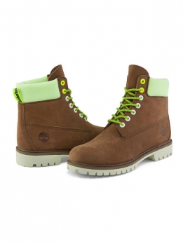 Timberland Hi Vis Heritage 6 Inch Waterproof Wide Fit Boot 'Dark Purple'A2HXSW