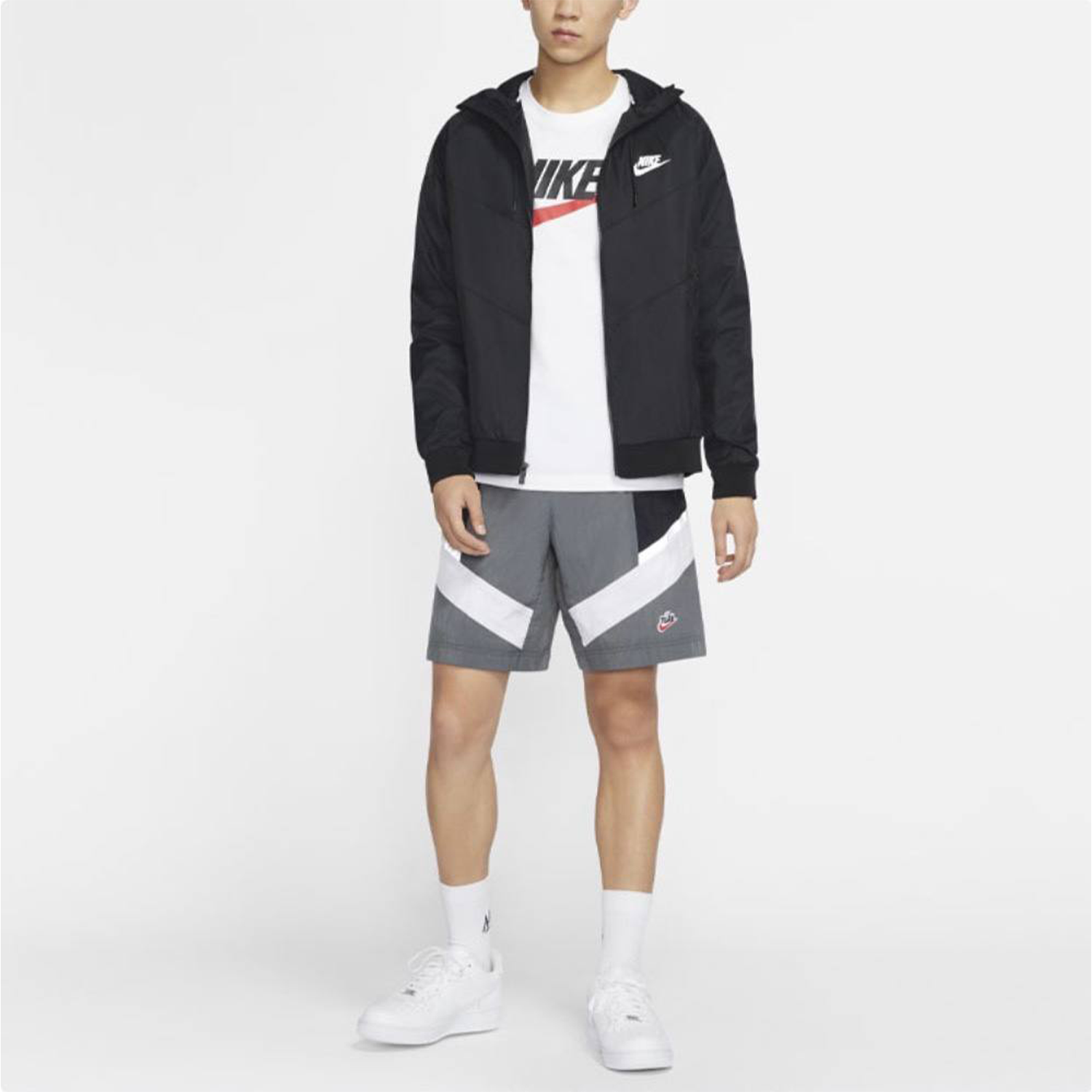 Ветровка Nike FW22 Logo (DC4113-010)