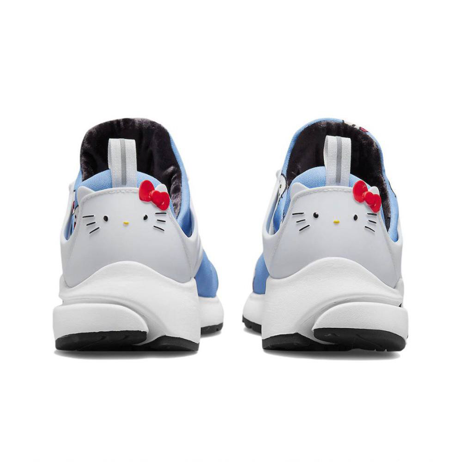 Nike  x  Hello Kitty (DV3770-400)