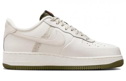 Кроссовки Nike Air Force 1 Low LV8 Winterized Phantom FB8877-001