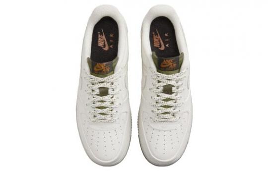 Кроссовки Nike Air Force 1 Low LV8 Winterized Phantom FB8877-001