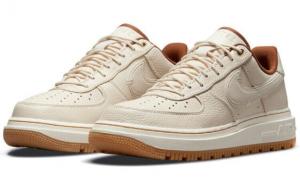 Кроссовки Nike Air Force 1 Low Luxe Pearl White DB4109-200