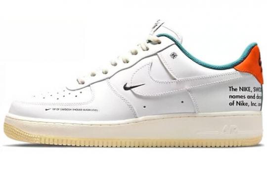 Кроссовки Nike Air Force 1 Low '07 Le Starfish DM0970-111