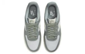 Кроссовки Nike Air Force 1 Low '07 Lx Mica Green Coconut Milk DV7186-300